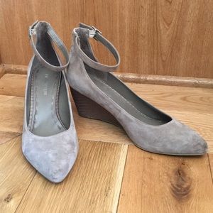Suede Enzo Angliolini wedge pumps size 10 M